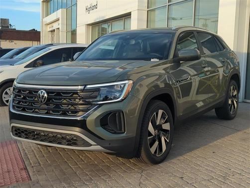 2026 Volkswagen Atlas Cross Sport 2.0T SE w/Technology 4MOTION