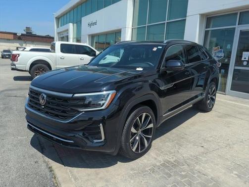 2024 Volkswagen Atlas Cross Sport 2.0T SEL Premium