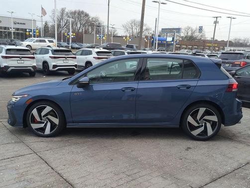 2026 Volkswagen Golf GTI 2.0T S DSG