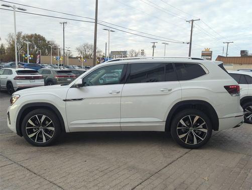 2026 Volkswagen Atlas 2.0T SEL Premium R-Line 4MOTION