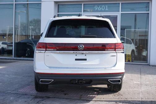 2026 Volkswagen Atlas 2.0T SE w/Technology 4MOTION