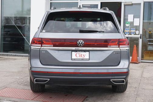 2024 Volkswagen Atlas 2.0T SE