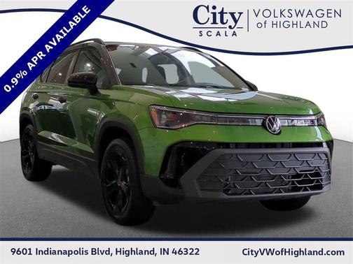 2025 Volkswagen Taos 1.5T SE Black