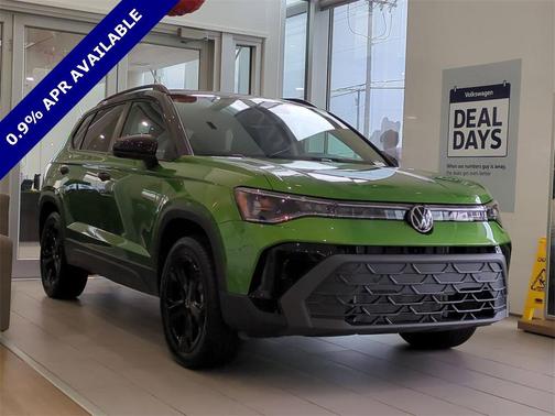 2025 Volkswagen Taos 1.5T SE Black