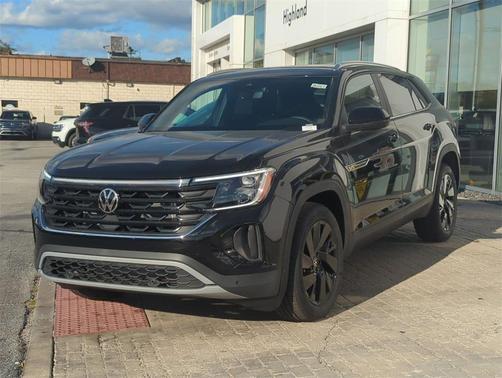 2026 Volkswagen Atlas Cross Sport 2.0T SE w/Technology 4MOTION