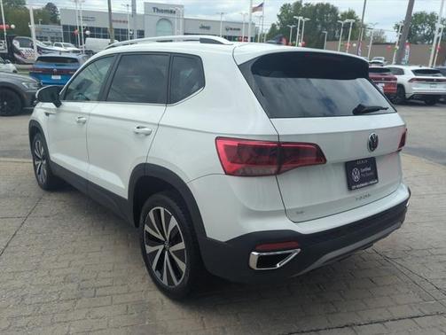 2024 Volkswagen Taos 1.5T SE