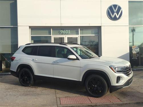 2026 Volkswagen Atlas 2.0T SE w/Technology 4MOTION