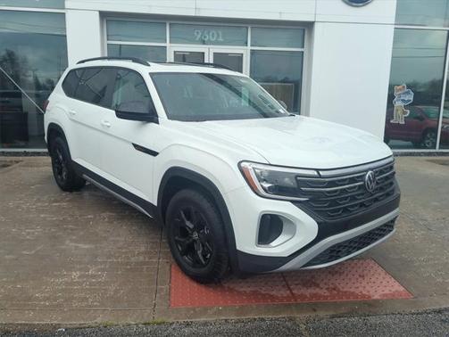 2025 Volkswagen Atlas 2.0T Peak Edition