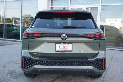 Avocado Green w/Deep Black Roof 2026 Volkswagen Tiguan 2.0T SEL R-Line 4MOTION