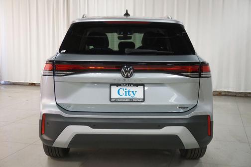 pyrite silver metallic 2026 Volkswagen Tiguan 2.0T SE 4MOTION