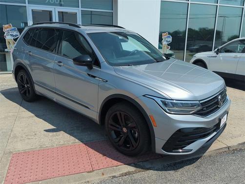 2023 Volkswagen Tiguan 2.0T SE R-Line Black 4MOTION