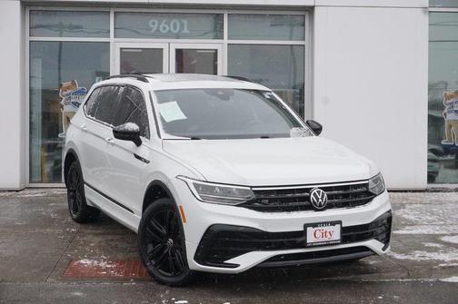 2022 Volkswagen Tiguan 2.0T SE R-Line Black 4MOTION