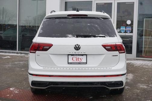 2022 Volkswagen Tiguan 2.0T SE R-Line Black 4MOTION