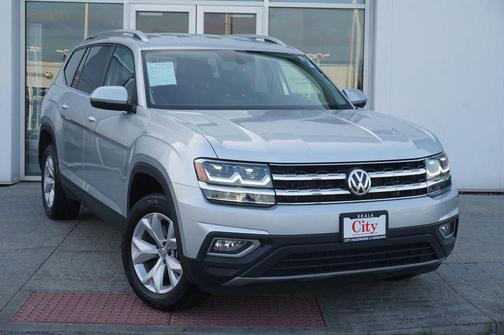 Reflex Silver Metallic 2019 Volkswagen Atlas 3.6L SE