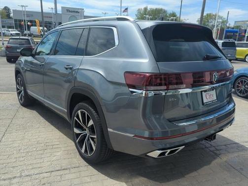 2025 Volkswagen Atlas 2.0T SEL Premium R-Line 4MOTION