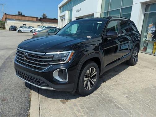 2025 Volkswagen Atlas 2.0T SE