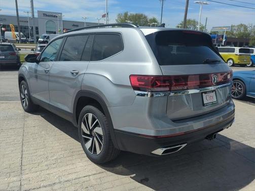 2025 Volkswagen Atlas 2.0T SE w/Technology 4MOTION