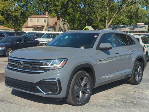 2021 Volkswagen Atlas Cross Sport 3.6L V6 SE w/Technology R-Line