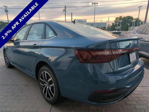 2025 Volkswagen Jetta 1.5T SE