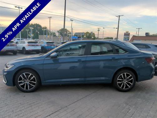 2025 Volkswagen Jetta 1.5T SE