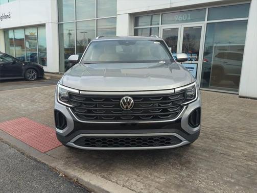 2025 Volkswagen Atlas Cross Sport 2.0T SE w/Technology 4MOTION