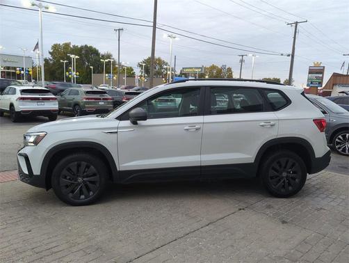 2023 Volkswagen Taos 1.5T S