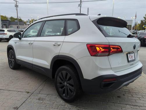 2023 Volkswagen Taos 1.5T S
