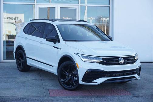 2024 Volkswagen Tiguan 2.0T SE R-Line Black 4MOTION