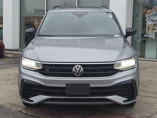 2022 Volkswagen Tiguan 2.0T SE R-Line Black 4MOTION