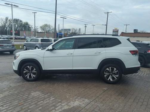 2025 Volkswagen Atlas 2.0T SE