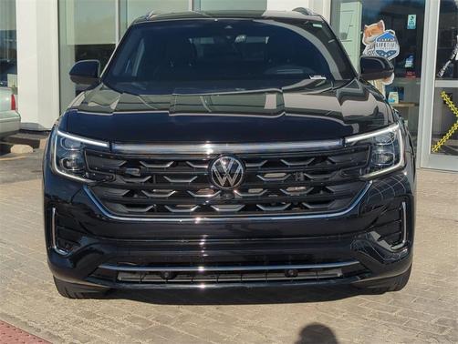 2024 Volkswagen Atlas Cross Sport 2.0T SEL Premium
