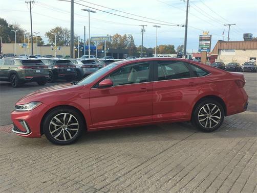 2025 Volkswagen Jetta 1.5T SE