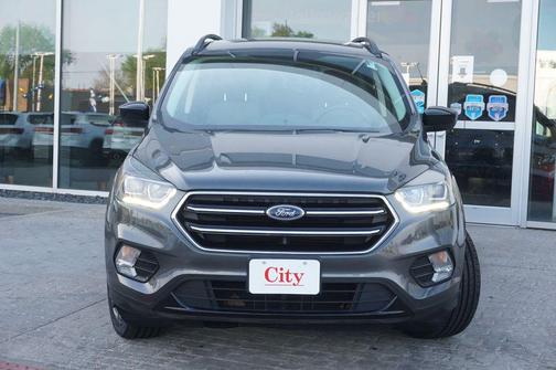 MAGNETIC METALLIC 2018 Ford Escape SE