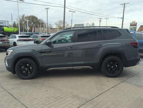 2026 Volkswagen Atlas 2.0T Peak Edition