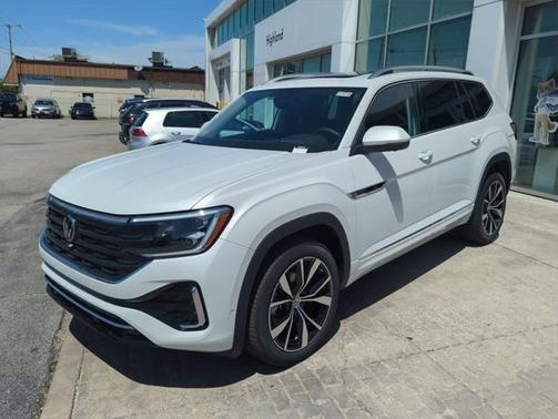 2025 Volkswagen Atlas 2.0T SEL Premium R-Line 4MOTION