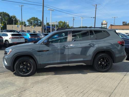 2024 Volkswagen Atlas 2.0T SEL