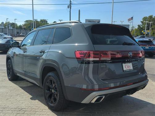 2024 Volkswagen Atlas 2.0T SEL
