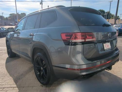 2023 Volkswagen Atlas 3.6L SEL