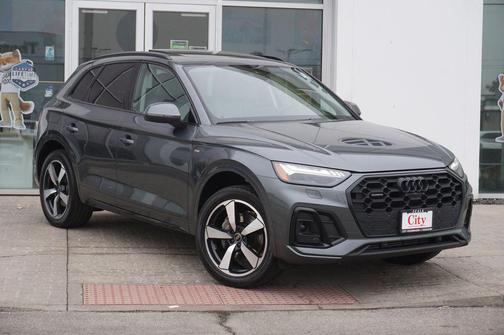 2023 Audi Q5 45 S line Prestige