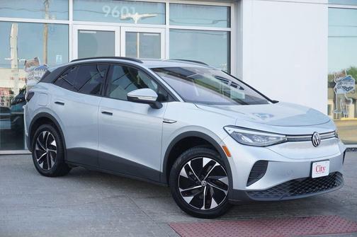Scale Silver Metallic 2022 Volkswagen ID.4 AWD Pro