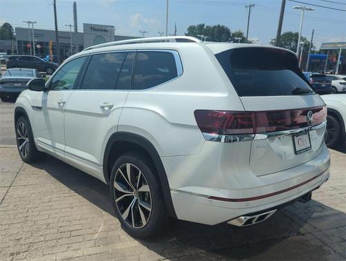 2025 Volkswagen Atlas 2.0T SEL Premium R-Line 4MOTION