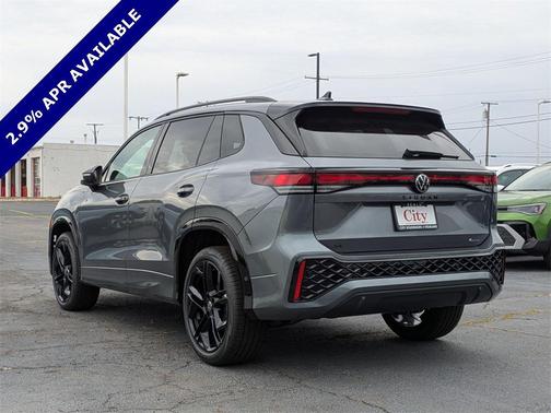 2025 Volkswagen Tiguan 2.0T SE R-Line Black 4MOTION
