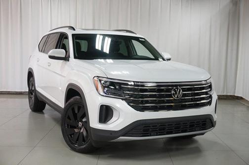 2026 Volkswagen Atlas 2.0T SE w/Technology 4MOTION