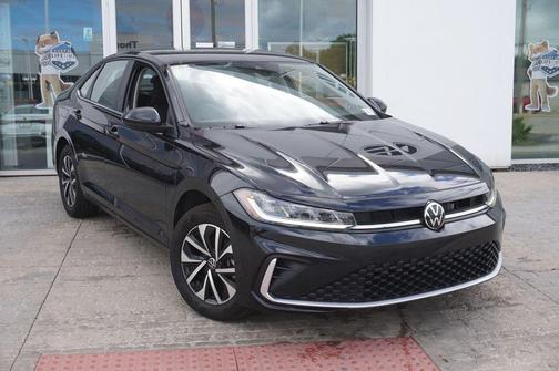 Deep Black 2025 Volkswagen Jetta 1.5T S