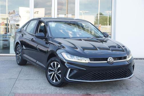 Deep Black 2025 Volkswagen Jetta 1.5T S