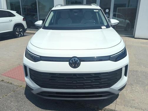 2025 Volkswagen Tiguan 2.0T SE 4MOTION