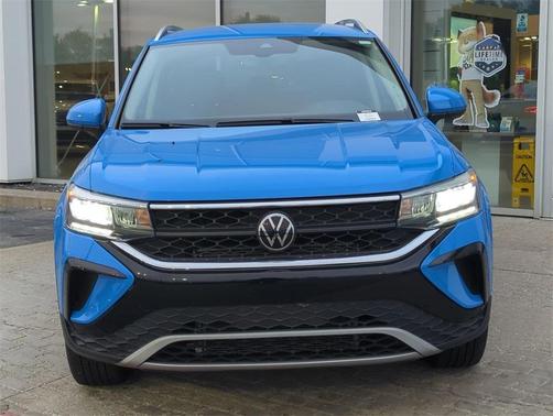 2023 Volkswagen Taos 1.5T SE