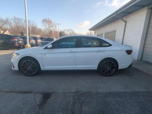 2025 Volkswagen Jetta GLI 2.0T Autobahn