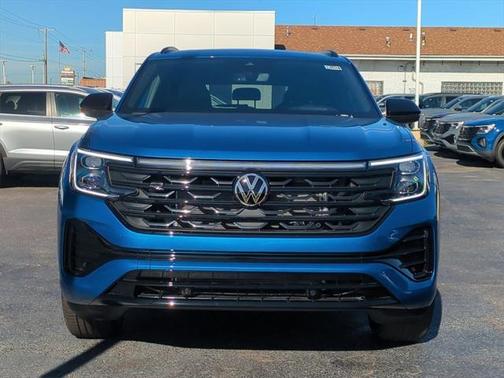 2025 Volkswagen Atlas Cross Sport 2.0T SEL