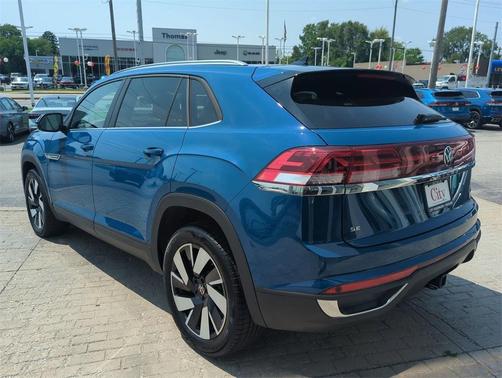 2025 Volkswagen Atlas Cross Sport 2.0T SEL